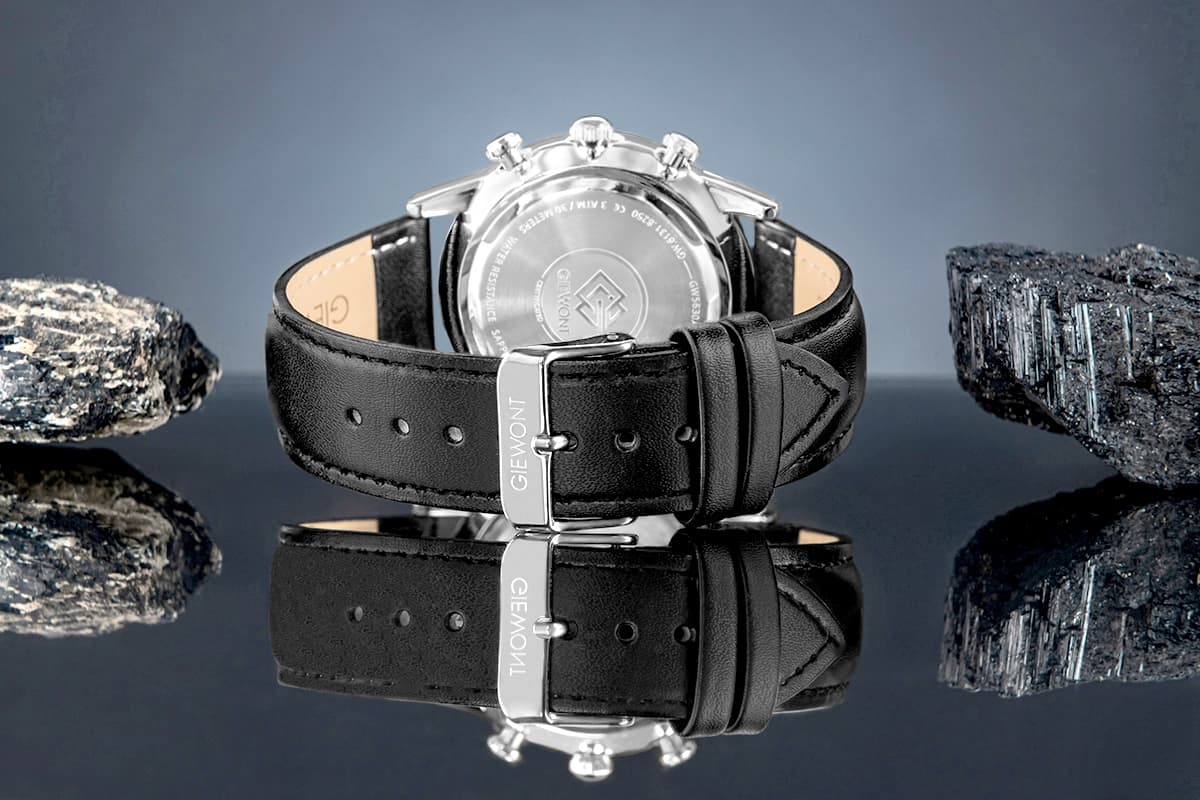 Zegarek Męski Giewont Chronograph Sapphire Czarno Niebieski GW5630-A3